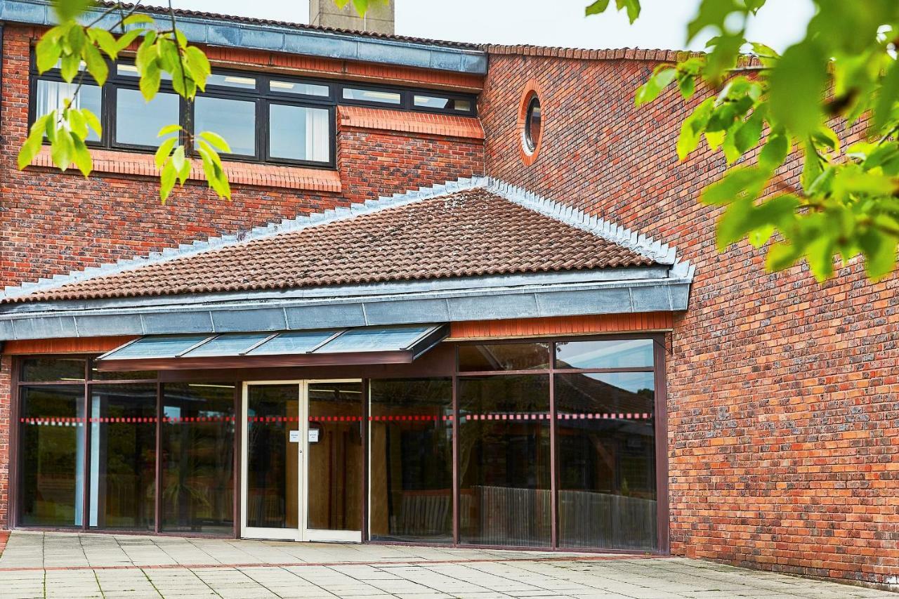 Yarnfield Park Training And Conference Centre Hotell Stone  Exteriör bild