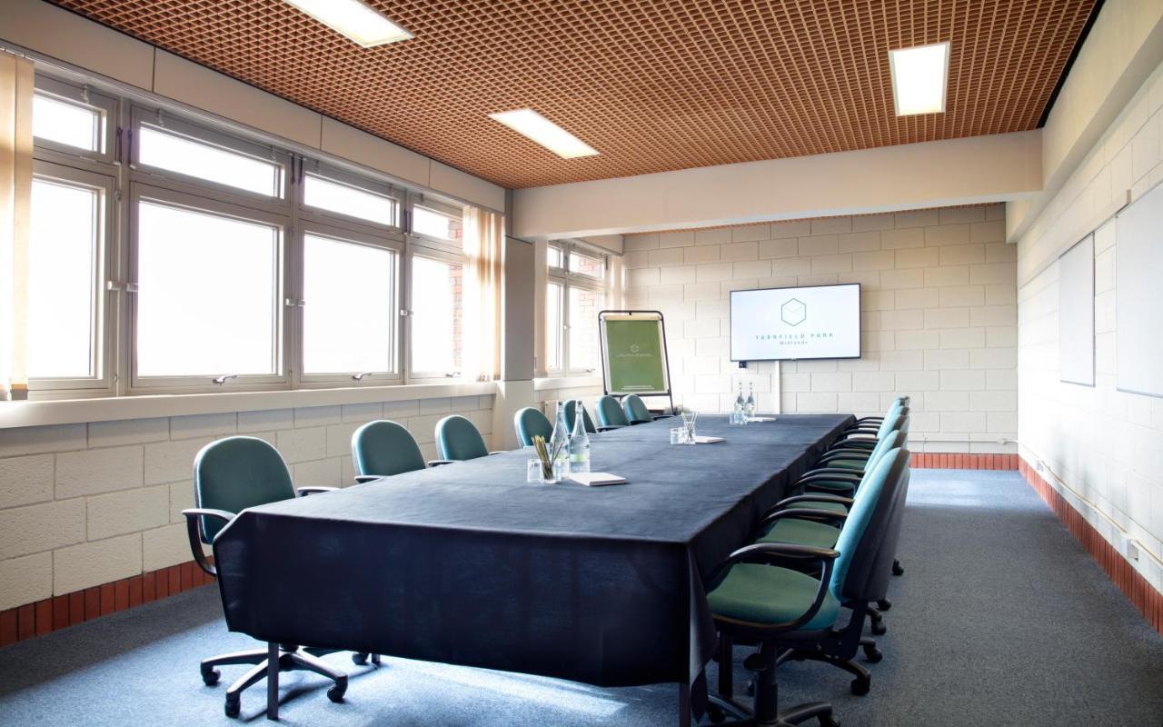 Yarnfield Park Training And Conference Centre Hotell Stone  Exteriör bild